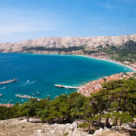 In With Terrace, Air Condition, Wifi, Washing Machine Baška